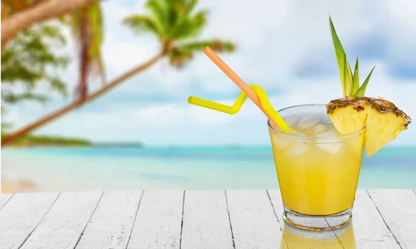 Glass Pineapple Cocktail Wooden Table — Stock Photo, Image