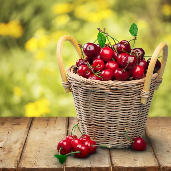 Ripe Sweet Cherries Basket Wooden Background — Stock Photo, Image