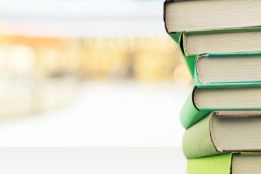 Yığın kitap, eğitim ve arka plan öğrenme