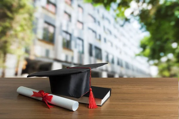 Sombrero Graduación Diploma Fondo —  Fotos de Stock