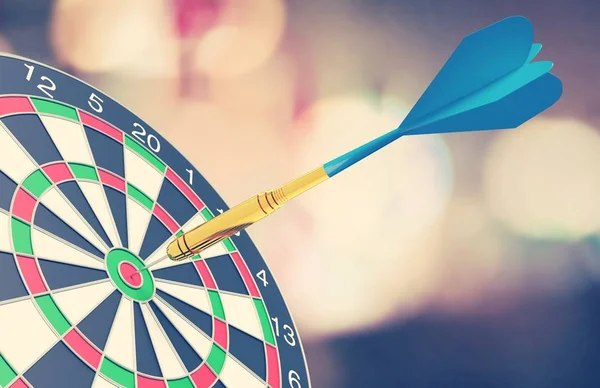 Darts Bullenblick Isoliert Auf Verschwommenem Hintergrund — Stockfoto