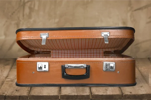 Empty Vintage Suitcase Travel Concept — Stock Photo, Image