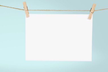 Clothesline kağıt bekle