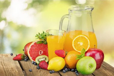 çeşitli taze meyve, portakal suyu, sağlıklı gıda diyet konsepti için 