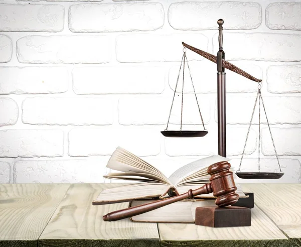 Justice Scales Gavel Books Background — Stock Photo, Image