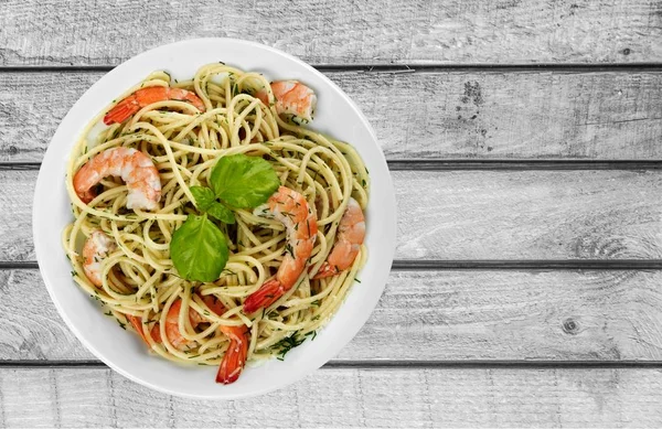 Delicious Italian Pasta Shrimps Herbs White Plate — Stock Photo, Image