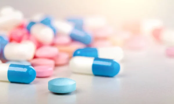 Vista Close Comprimidos Comprimidos Coloridos — Fotografia de Stock