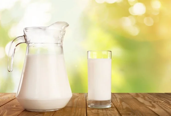 Pot Verre Avec Lait Sur Table Bois — Photo