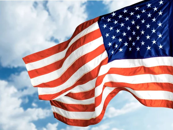 Σημαία Των Ηνωμένων Πολιτειών Αμερικής Κυματίζει — Φωτογραφία Αρχείου