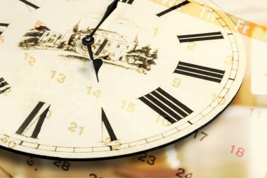 Vintage duvar saati görünümünü yakın çekim 