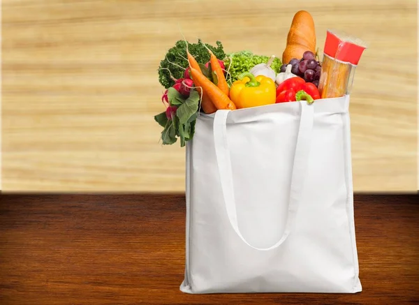 Saco Compras Com Legumes Frescos Alimentos Saudáveis — Fotografia de Stock