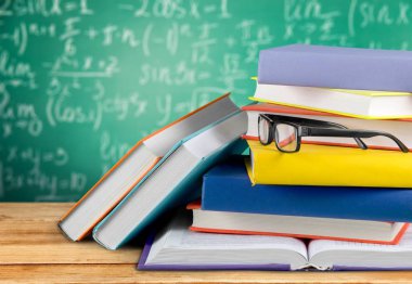 Yığın kitap, eğitim ve arka plan öğrenme