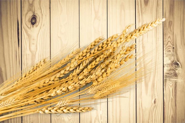 Wheat Ears Wooden Table Background — Stock fotografie