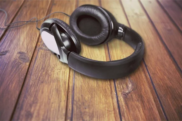 Black Headphones Table — Stock Photo, Image