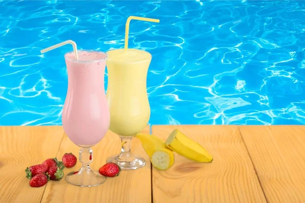 Sortierte Sommercocktails Alkoholische Getränke — Stockfoto