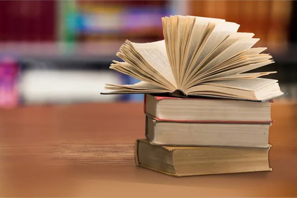 Bücherstapel Bildung Und Lernhintergrund — Stockfoto