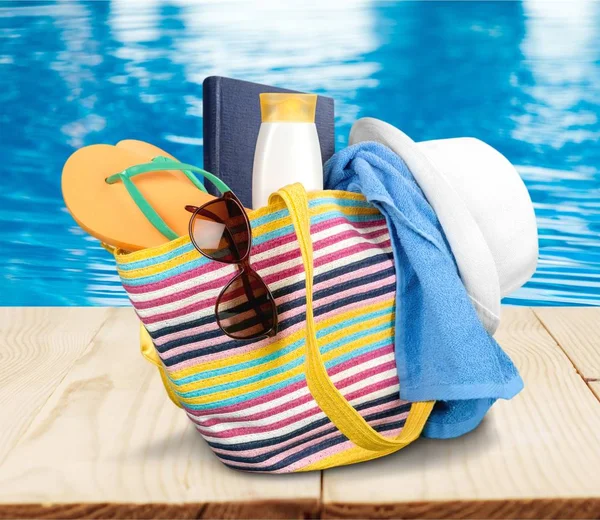 Plaj çantası plaj aksesuarları, yaz tatil kavramı ile