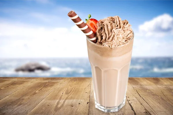 ガラスでおいしいチョコレート アイス クリーム — ストック写真