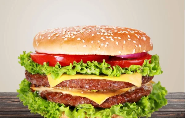 Heerlijke Hamburger Met Ham Kaas Vlees Fastfood — Stockfoto