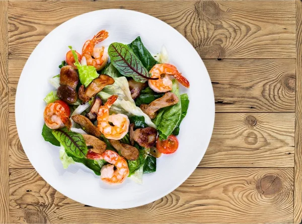 Salad Green Lettuce Shrimps Healthy Dinner — Stock Photo, Image