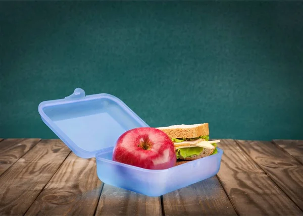 Lunchbox Apple Sandwich Table — Stock Photo, Image