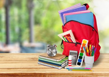 Okul sırt çantası ile Kırtasiye, Okul arka plan için geri 