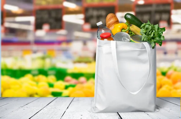 Τσάντα Για Ψώνια Φρέσκα Λαχανικά Υγιεινά Τρόφιμα — Φωτογραφία Αρχείου