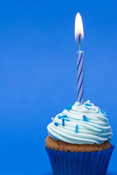 Delicious Cupcake Cream Birthday Candle Sweet Dessert — Stock Photo, Image