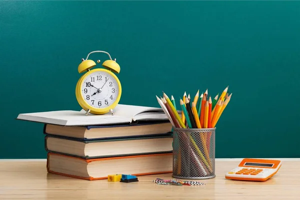 Montón Libros Lápices Reloj Educación Aprendizaje Fondo —  Fotos de Stock