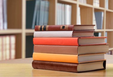 Yığın kitap, eğitim ve arka plan öğrenme