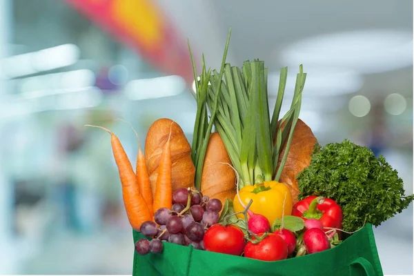 Τσάντα Για Ψώνια Φρέσκα Λαχανικά Υγιεινά Τρόφιμα — Φωτογραφία Αρχείου