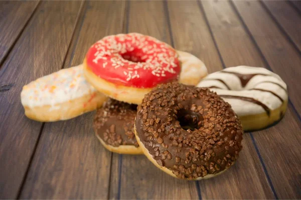 Donuts Variados Diferentes Com Cobertura Colorida — Fotografia de Stock