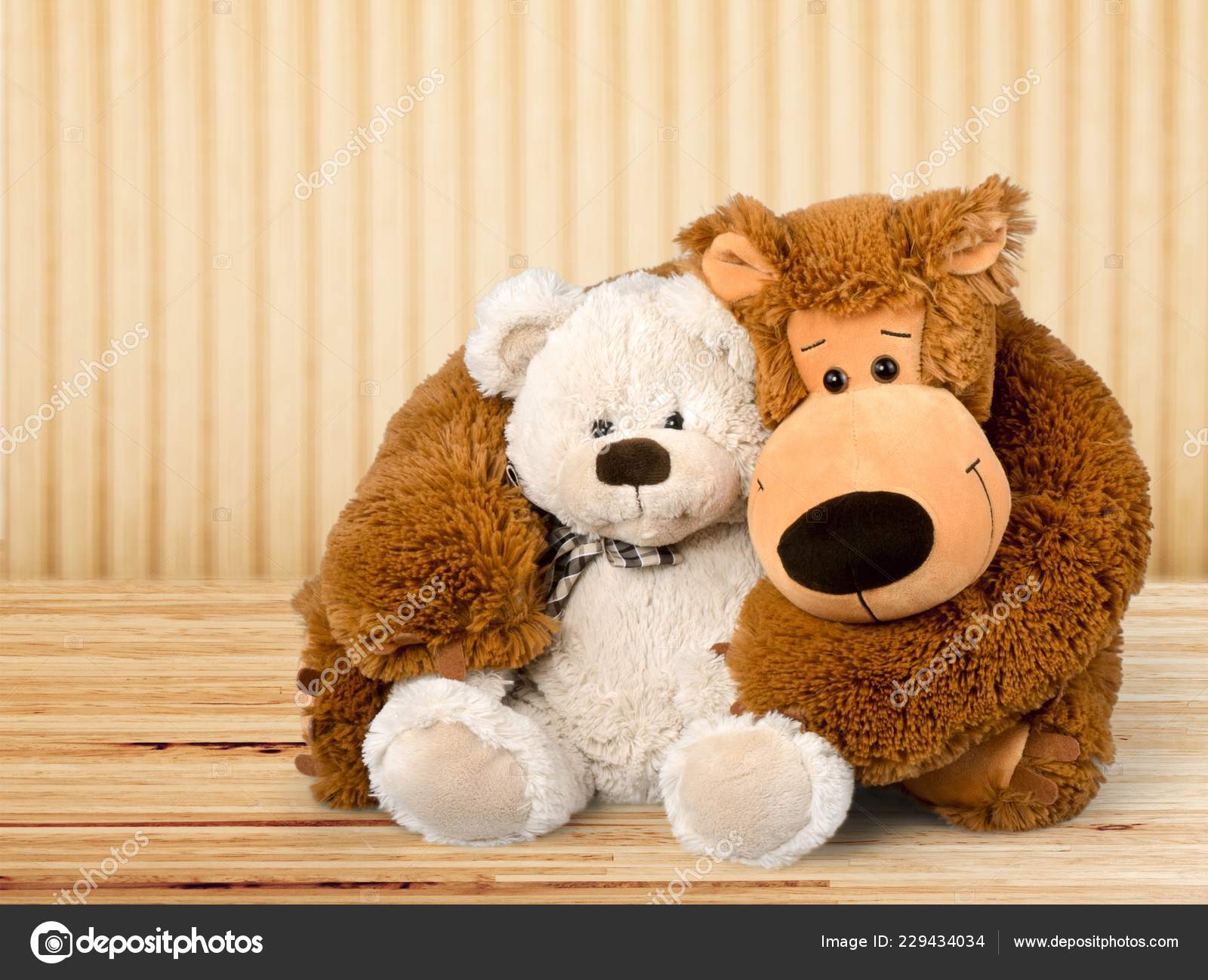 wooden teddy bears