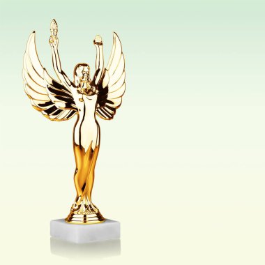 Ödül heykeli, altın kupa heykelciği