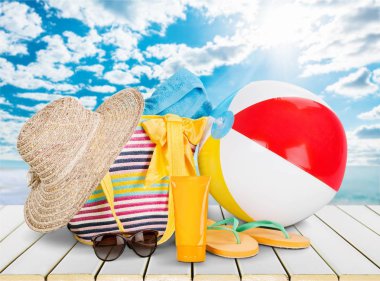 Plaj çantası plaj aksesuarları, yaz tatil kavramı ile