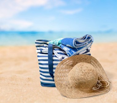 Plaj çantası plaj aksesuarları, yaz tatil kavramı ile