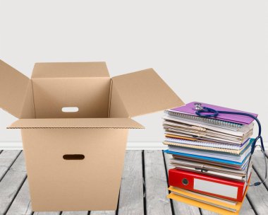 açık karton kutu, hareketli gün