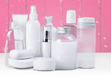 Losyonları ve kremleri, kozmetik, güzellik ve cilt bakımı ile şişe