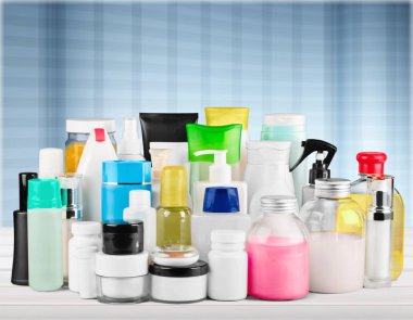 Arka plan üzerinde kozmetik ürün kümesi