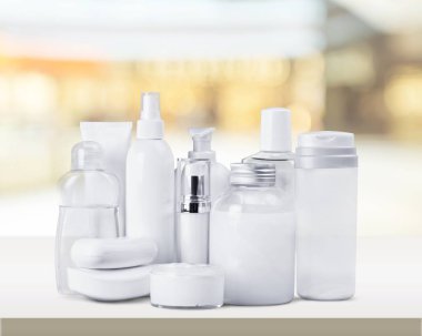 Losyonları ve kremleri, kozmetik, güzellik ve cilt bakımı ile şişe  