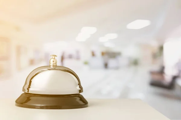 Recepción Campanilla Escritorio Sobre Fondo Borroso — Foto de Stock