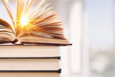 Yığın kitap, eğitim ve arka plan öğrenme