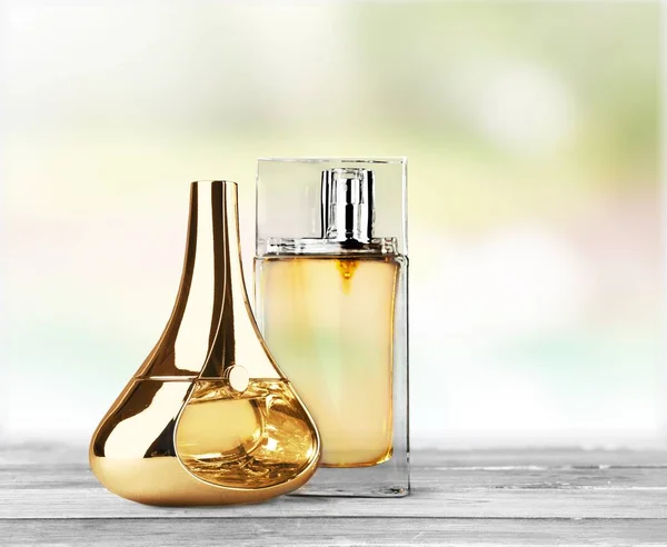 Perfumes Aromáticos Botellas Sobre Fondo — Foto de Stock