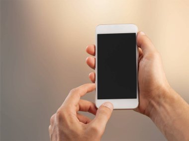 Erkek el smartphone yakından görmek