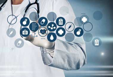 Steteskoplu erkek doktor.