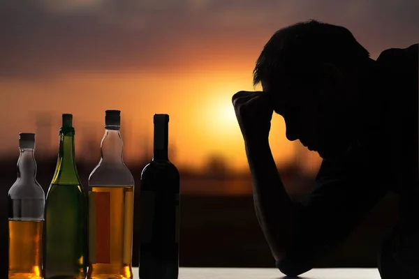 Man Hebben Problemen Met Alcohol — Stockfoto