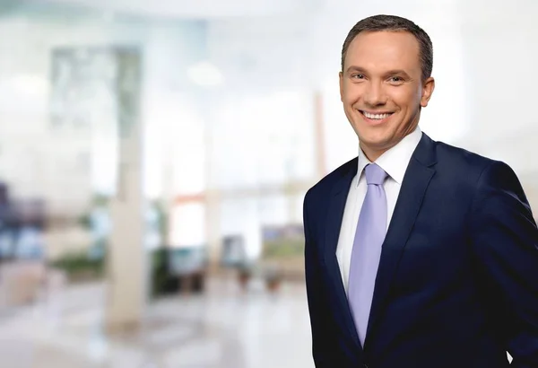 Retrato Hombre Negocios Sonriente Traje Elegante — Foto de Stock