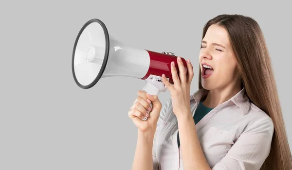 Portrait Young Woman Shouting Megaphone — Stock Photo, Image