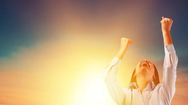 Excited Young Woman Abstract Background — Stock Photo, Image