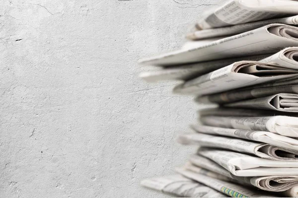 Stack Newspapers Background Close — Stock Photo, Image